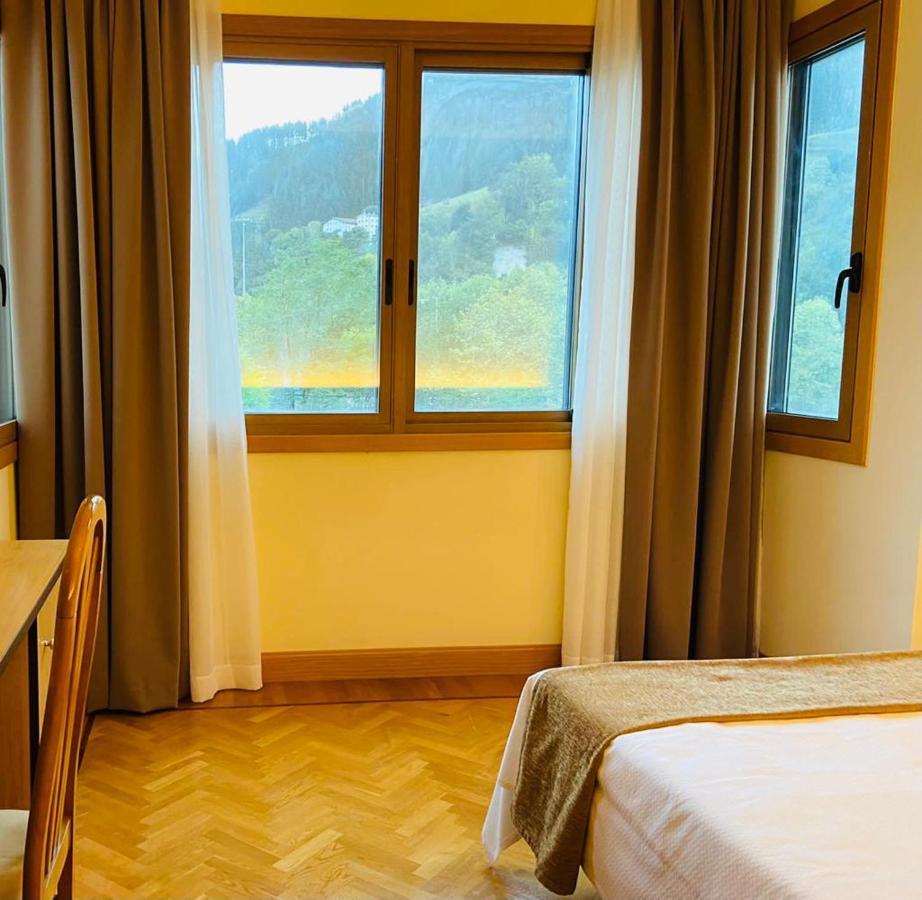 Hotel Asador Arriarte Éibar Eksteriør billede